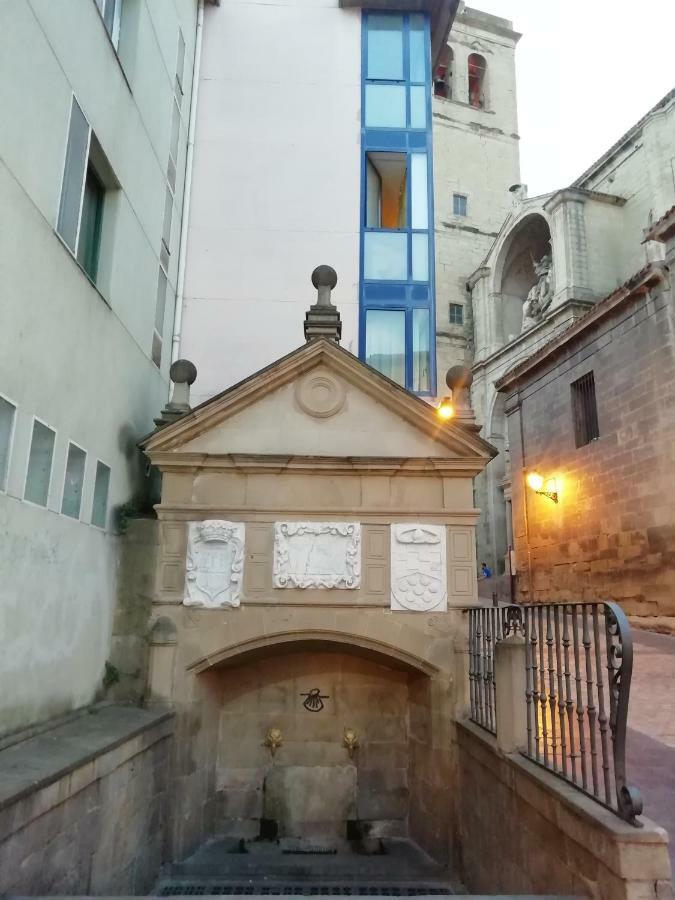 Apartamento Turistico Santiago Логроньо Экстерьер фото