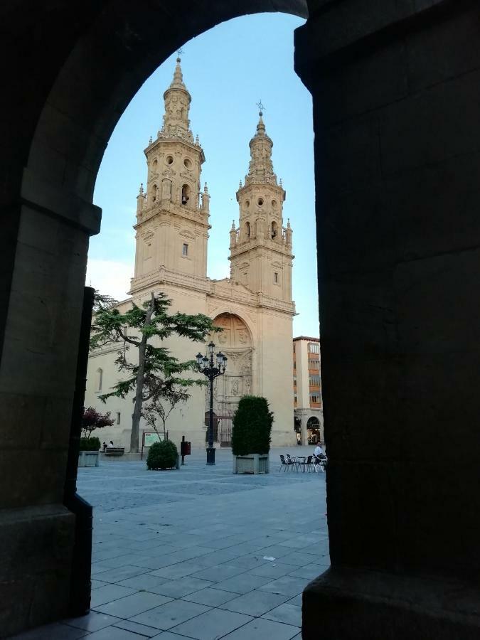 Apartamento Turistico Santiago Логроньо Экстерьер фото